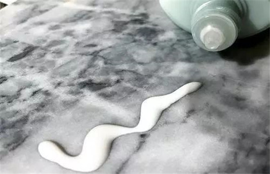这5个平价防晒霜最适合学生党，好用还不贵，第4个防晒效果超好  防晒 防晒霜 效果 第5张
