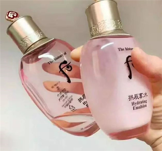 这些年我们用过的水乳系列 盘点值得购买的产品介绍，你拥有的是  乳液 肌肤 很好 第2张