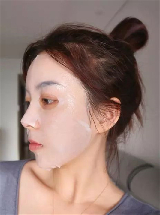 护肤品的正确使用顺序是什么一共有8个步骤，你用对了吗  皮肤 护肤品 面霜 第5张