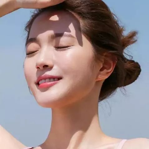 护肤重点只知道补水和美白别忘了防晒，做不好老的很快  防晒 防晒霜 皮肤 第3张