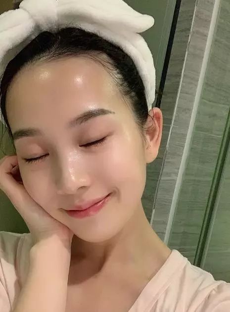 女人有这4个特点总是让人很羡慕，第1个是脸型，第4个最重要  都是 脸型 很多人 第4张