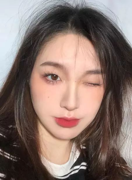 长期化妆皮肤真的会变差吗只要做到这5点，美丽健康可以兼得  皮肤 自己的 化妆品 第5张