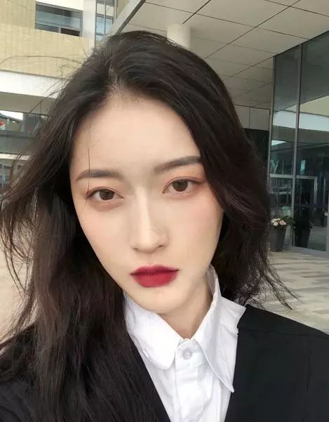 长期化妆皮肤真的会变差吗只要做到这5点，美丽健康可以兼得  皮肤 自己的 化妆品 第9张