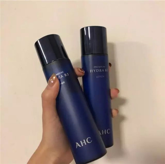 这些网红平价款「断货王」水乳，便宜又超好用，回购N次都不够  质地 滋润 皮肤 第4张