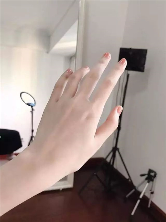 要手像水煮蛋一样 Q 弹嫩滑初秋必入这6支护手霜，保湿不粘腻  护手霜 ** 保湿 第8张