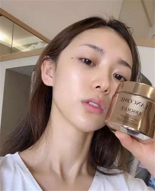 面霜的四大功效是什么保湿补水是基础，剩下的功效才更有用  面霜 肌肤 作用 第2张