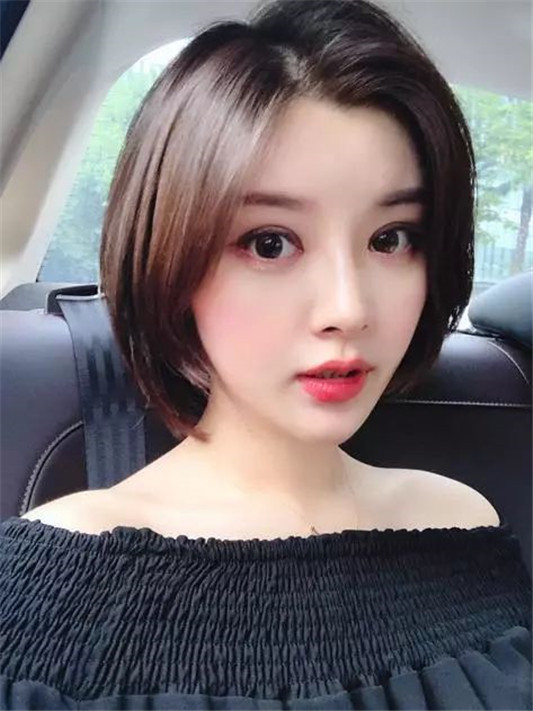 2020年最好看的4款短发，每一个都十分减龄，你喜欢哪款  发型 短发 自己的 第7张
