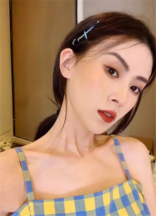平价口红里的「神仙色」，得鲜减龄，KIKO显白不挑人，稚优泉气质  口红 颜色 这款 第11张