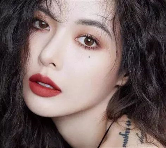 MAC最火的4个色号，几乎人手一个，因为真的太好看了  颜色 口红 小辣椒 第7张