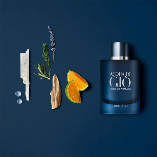 阿玛尼Giorgio Armani的Acqua di Gio Profondo新香水  海洋 标志性 香水 第3张