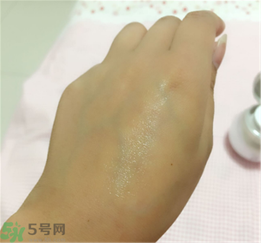 whoo后美白膏小样真假对比图 后美水分白膏小样真假辨别  whoo 后 美白膏 护肤品真假 whoo后 第7张