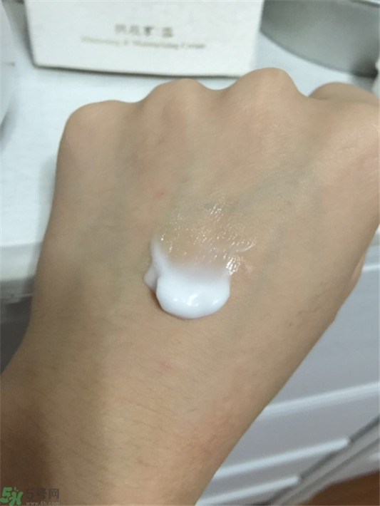 whoo后美白膏真假辨别对比图  whoo 后 护肤品真假 whoo后 第10张