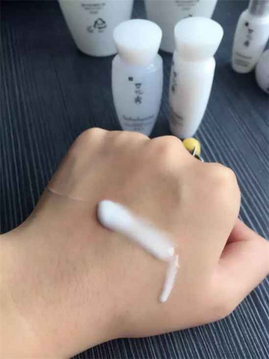 雪花秀水乳怎么样 雪花秀滋晶系列了解下  雪花秀 热门推荐 whoo后 第5张