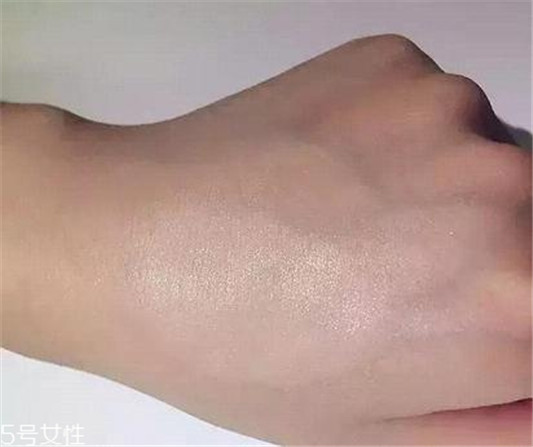 雪花秀致美润白气垫评测 妆容自然轻薄  雪花秀 气垫 第8张