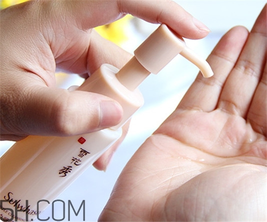 雪花秀洗面奶真假怎么辨别，雪花秀怎么辨别真假对比图  洗面奶 雪花秀 真假辨别 第2张