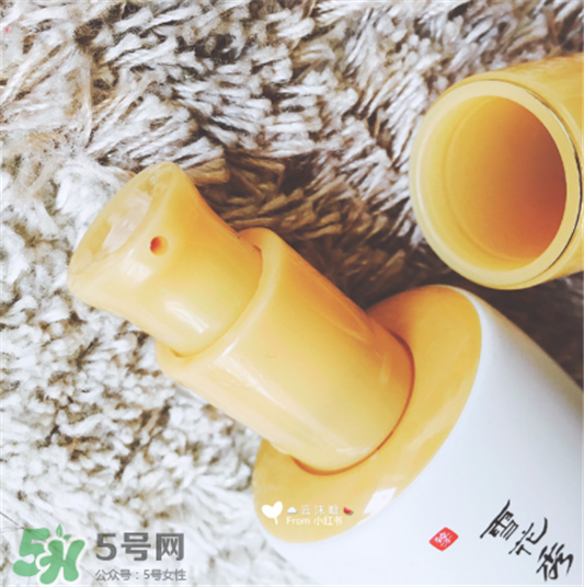 雪花秀润燥精华真假对比  雪花秀 雪花秀润燥精华 第2张