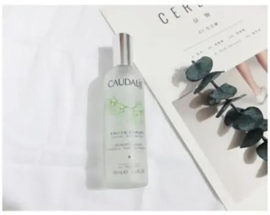 适合混油皮痘痘肌的水乳大**，平价VS大牌  平价 大牌 第3张