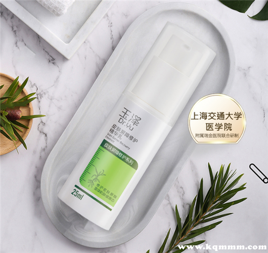 乳液国产哪个牌子好用，国内乳液排行榜10强  这款 第2张