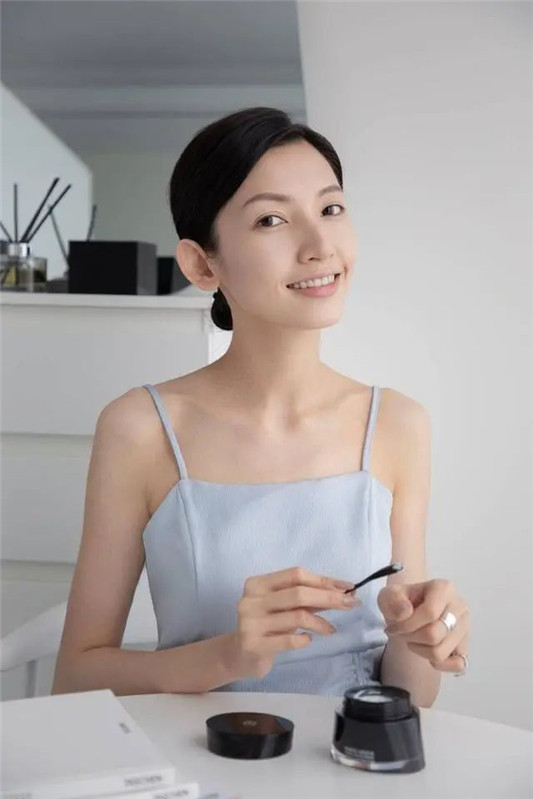 最适合40岁以上女性使用的3款贵妇面霜，补水抗衰一步到位  面霜 40岁 种草 第2张