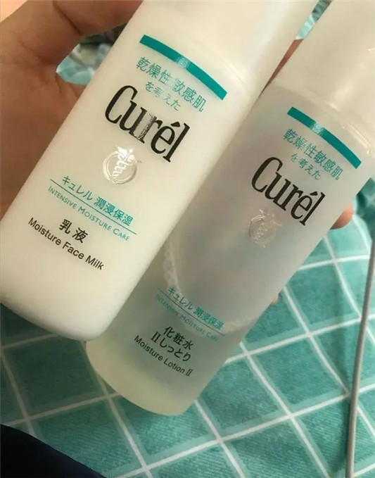 最适合夏季使用的水乳，干爽不油腻，冠军果然还是它  水乳 护肤 夏季 第5张