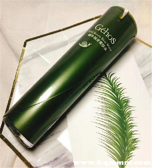 柔肤水和爽肤水有什么区别，柔肤水和爽肤水一样吗  化妆水 第1张