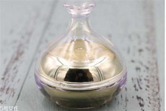 呼吸罗马眼霜效果好吗，呼吸罗马眼霜适合年龄  呼吸37度 眼霜 第2张