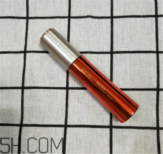 sum37呼吸唇釉是什么香味，香味好闻吗  sum37 唇釉 呼吸37度 第2张