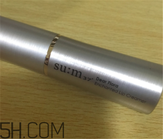 sum37悦色口红沾杯吗，持妆效果怎么样  sum37 口红 呼吸37度 第2张
