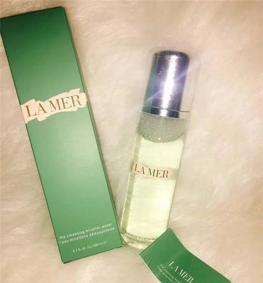 贵妇卸妆测评，仙女们向着颜值冲吧  洁面 卸妆水 洗面奶 第3张