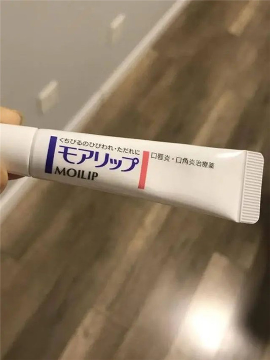 6款热门唇膏测评，妮维雅水润、凡士林平价  唇膏 第4张