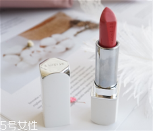 斩男色口红适合的肤色，3款必备斩男蜜桃唇  斩男色 圣罗兰 呼吸37度 第16张