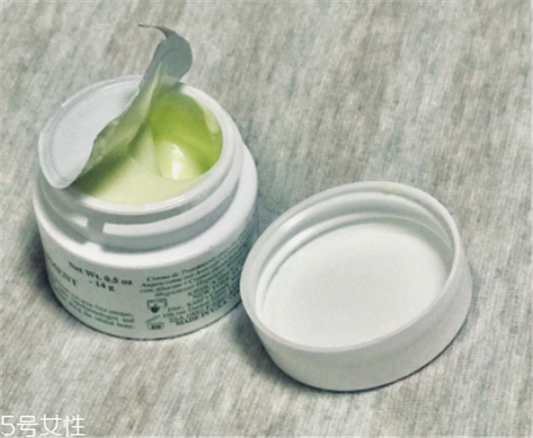 冬天护肤用霜还是乳，6款适合冬天用的护肤品推荐  冬天护肤 呼吸37度 第14张