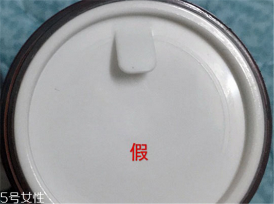 兰芝唇膜的功效与作用,教你辨认兰芝唇膜的真假 兰芝 唇膜 嘴唇 呼吸37度 第6张 兰芝唇膜的功效与作用,教你辨认兰芝唇膜的真假 兰芝 唇膜 嘴唇 呼吸37度 第6张