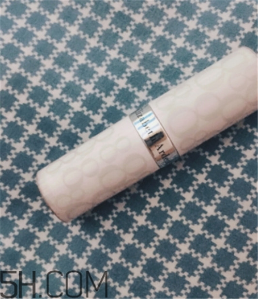 雅顿和兰芝哪个好，伊丽莎白雅顿和兰芝哪个档次高  雅顿 呼吸37度 第3张
