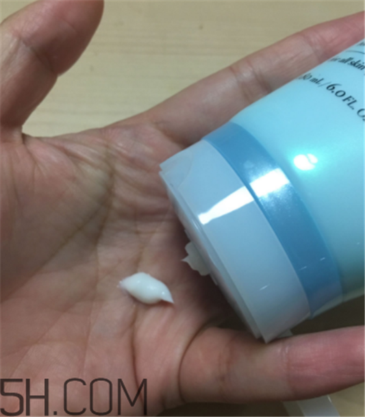 兰芝洁颜膏有泡沫吗，能卸妆吗  兰芝 洁颜膏 呼吸37度 第3张