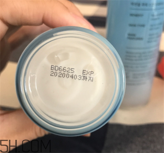 兰芝水衡水乳适合年龄，兰芝水衡和水库哪个好  兰芝 水乳 呼吸37度 第4张