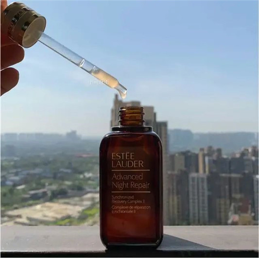 保姆级护肤分享，雅诗兰黛小棕瓶修复，SK2抗老，娇诗韵熬夜必备  诗韵 熬夜 第2张