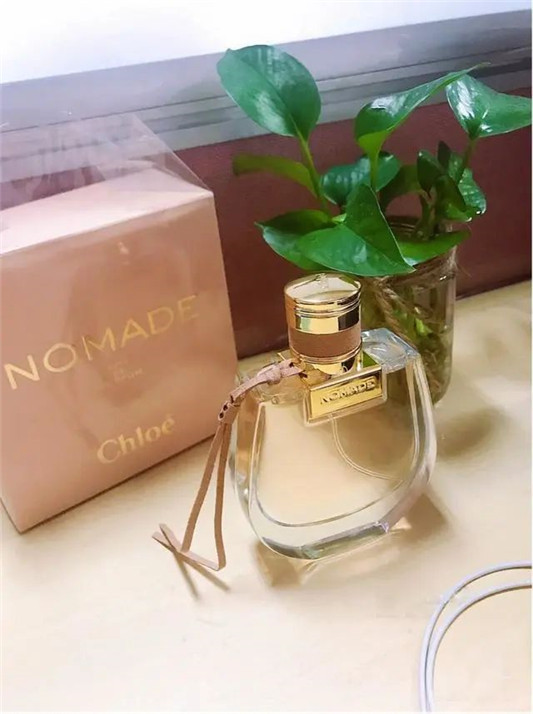 适合秋冬的平价香水，甜而不腻，香奈儿高级，柏林少女成熟高冷  香水 味道 这款 第6张
