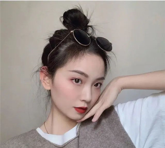 网红散粉**，RMK平价大碗，黛珂粉质细腻，花西子还是大国货  国货 大碗 第7张