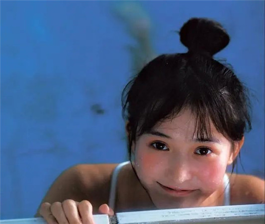 香奈儿最不可错过的五款口红，154经典，58显白，772秋冬必备  口红 秋冬 第12张