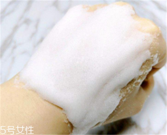 苏秘泡泡面膜多久一次，每周一两次  苏秘 面膜 呼吸37度 第3张