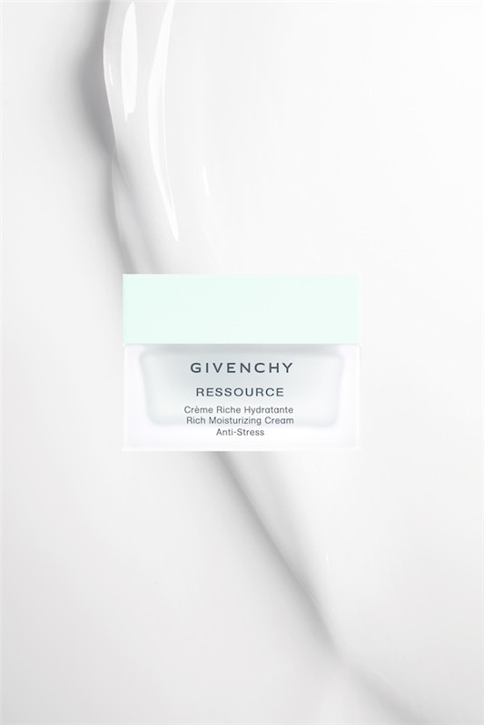 Givenchy纪梵希全新水漾活源系列沁凉上市  肌肤 成分 系列 纪梵希 志愿者 压力 givenchy 沁凉 上市 新品 第6张