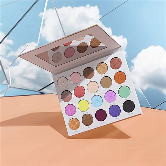 Morphe brushes×MaddieZiegler 联名彩妆  联名 新品 第2张