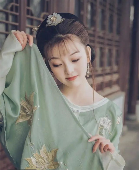 坚持这八个小技巧，过年悄悄变好看，让你素颜也能惊艳众人  美白 才能够 很好 第4张