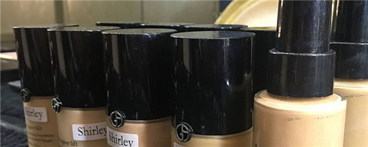 底妆可以用不同品牌吗