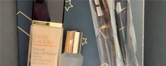 雅诗兰黛粉底液直接倒