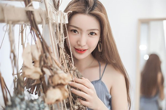 什么样的眉毛显得温柔，要注重眉毛的深浅和颜色选择