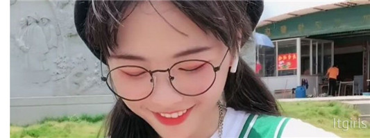 网红陈逗逗被称为快手眉毛杀，妆容更显甜美