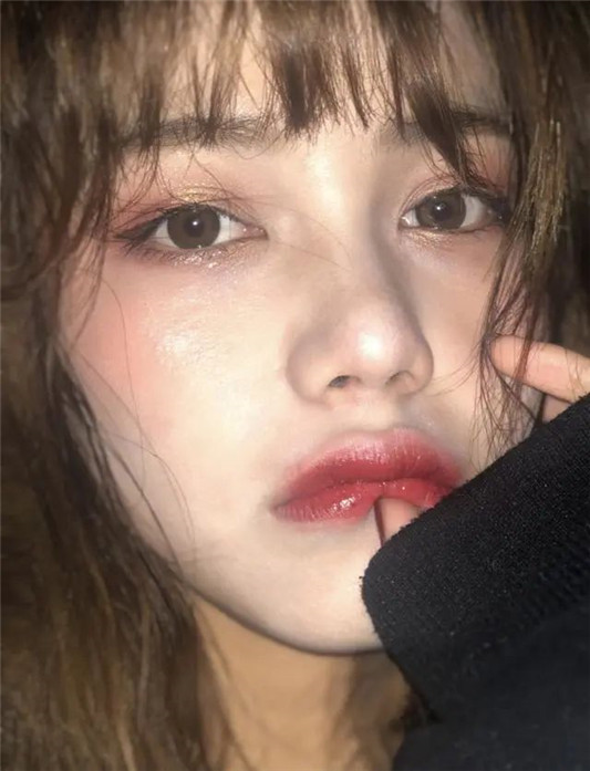 阿玛尼405经典之作，400哑光正红很显白  阿玛尼 经典 第11张