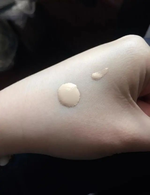 芭比布朗粉底液合集，宛若天生好皮肤  粉底 粉底液 皮肤 第12张